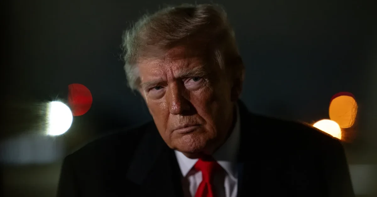 Трамп у Newsmax назвав удари по НПЗ у росії «ганьбою» і поставив під сумнів угоду із Зеленським